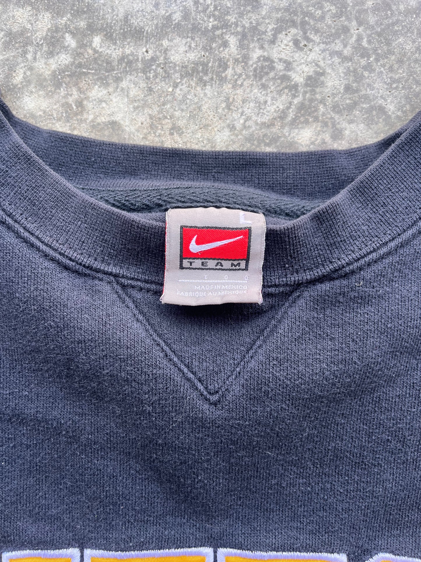 2000’s Nike Mizzou Sweater - Large